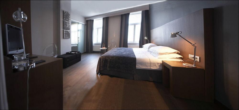 Hotel Domus Boom Ngoại thất bức ảnh